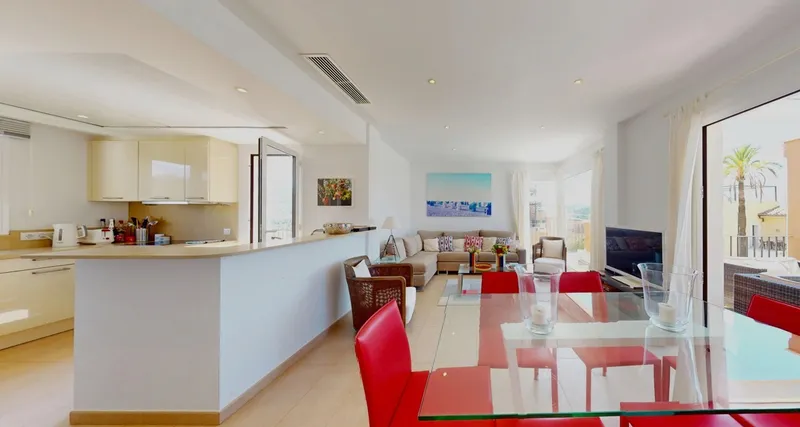 Quiet detached house with sea views — photo 7