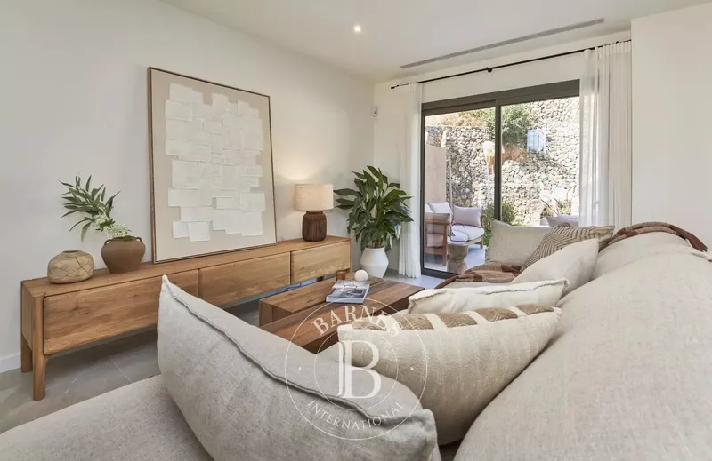 New Build Esporles Townhouse with Outdoor Spaces and Panoramic Views — photo 3
