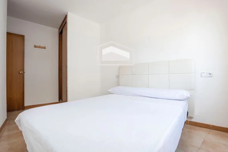 3-bedroom flat with terrace and garage one minute from the sea — photo 10