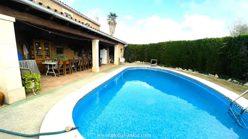 Immerse yourself in the authenticity of Mallorca in this charming estate, located in the picturesque village of Cas Concos. With an area of 16.9 — photo 5
