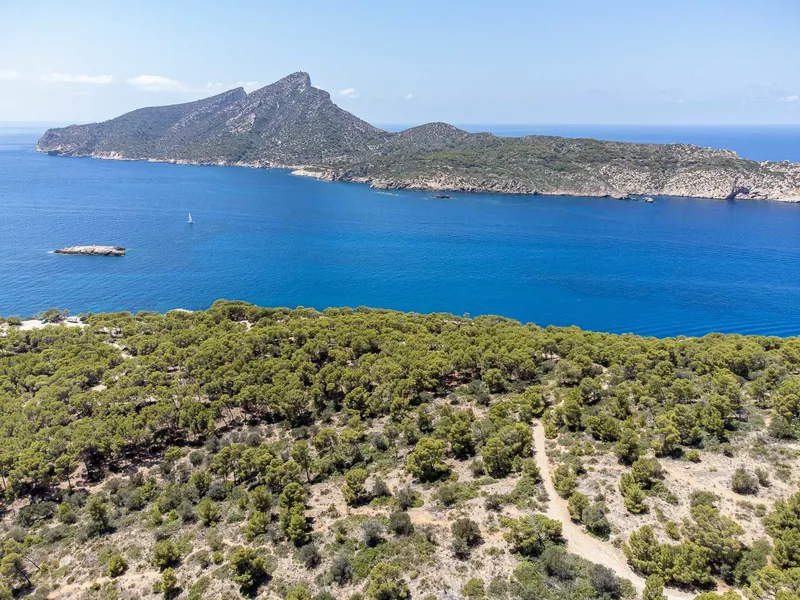 Sant Elm: Six plots in a natural area in Sant Elm — photo 2