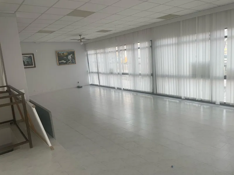 Single-family property with commercial premises and dwelling in Son Servera — photo 1