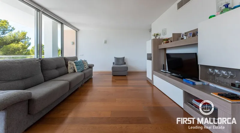 Real estate picture 0 Ref. No. 75206 — photo 8