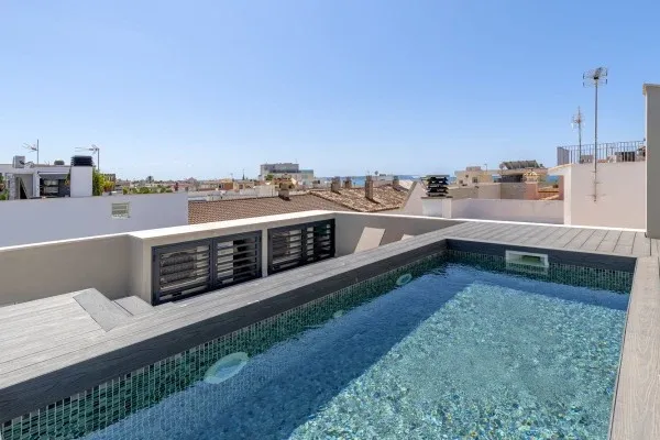 Exclusive townhouse with high-quality fittings and living comfort in Portixol — photo 1