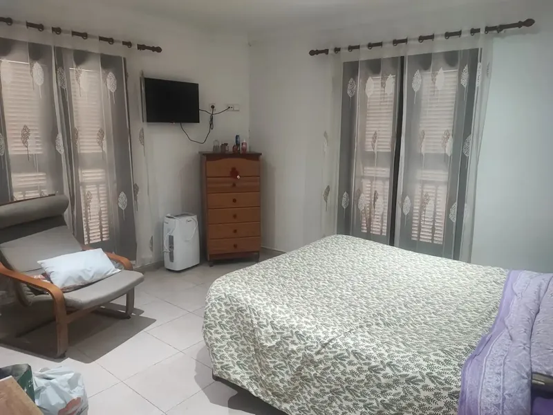 Apartment for sale on the first floor in Vilafranca de Bonany of 126 m2, located on Ses Parres street, in a corner building — photo 2