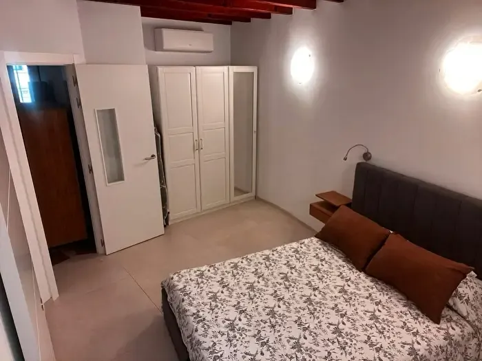 Piso en alquiler de 1 habitación: Centre, El Mercat — photo 2