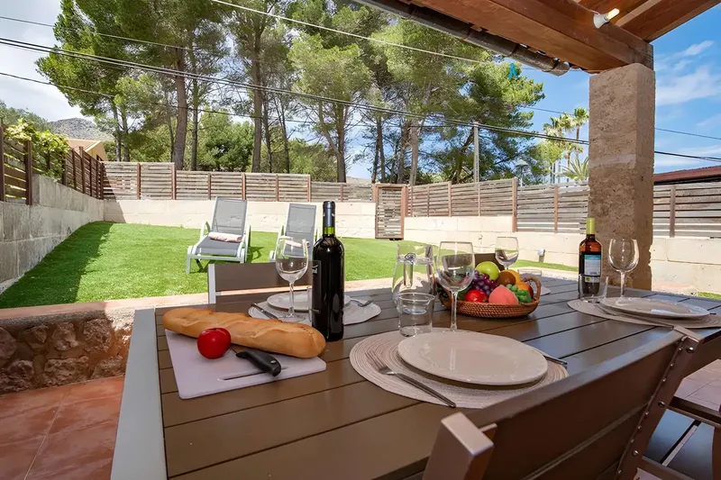 Well-kept terraced house with private pool in a quiet residential area of Cala Sant Vicenç — photo 9