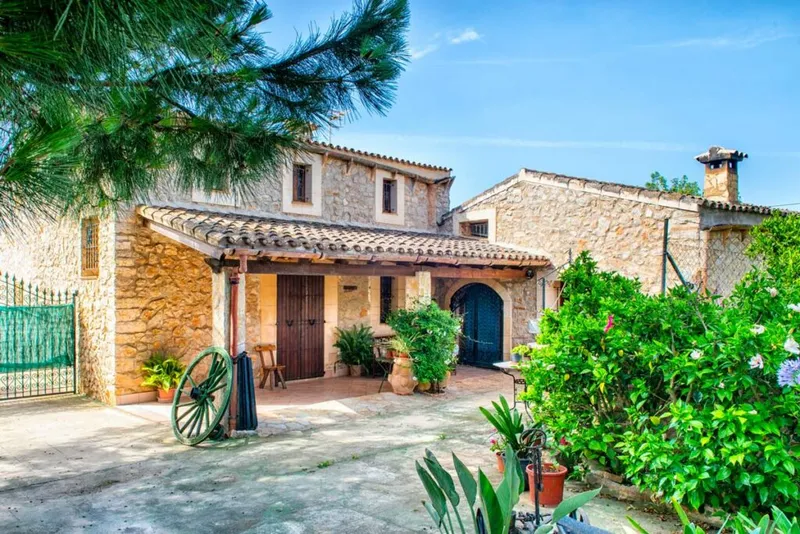 Fantastic rustic finca in Sant Llorenç — photo 1