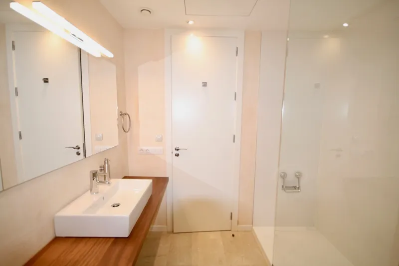 Spacious luxury apartment near Golf de Bendinat — photo 8