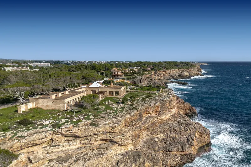 Unique villa project in a dream location right by the sea — photo 3