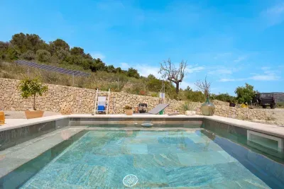 Fantastic legal finca in Son Macia — photo 1