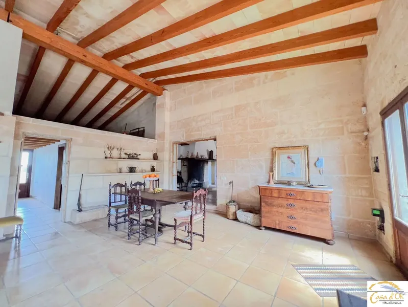 Natural Stone Finca with Expansive Grounds and Authentic Mallorcan Charm near Felanitx — photo 10
