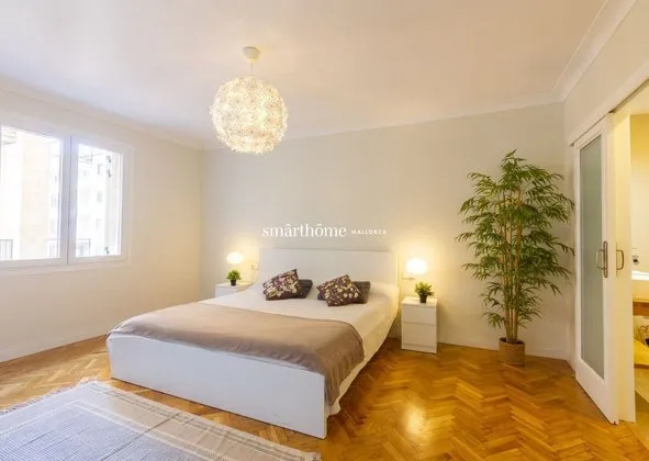 Flat / apartment in Avenida de Jaume III, Sant Jaume, Palma de Mallorca — photo 1
