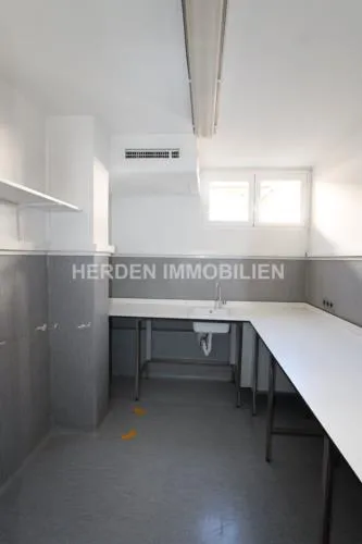 Rental of Commercial Space in Porto Pi Palma de Mallorca — photo 6