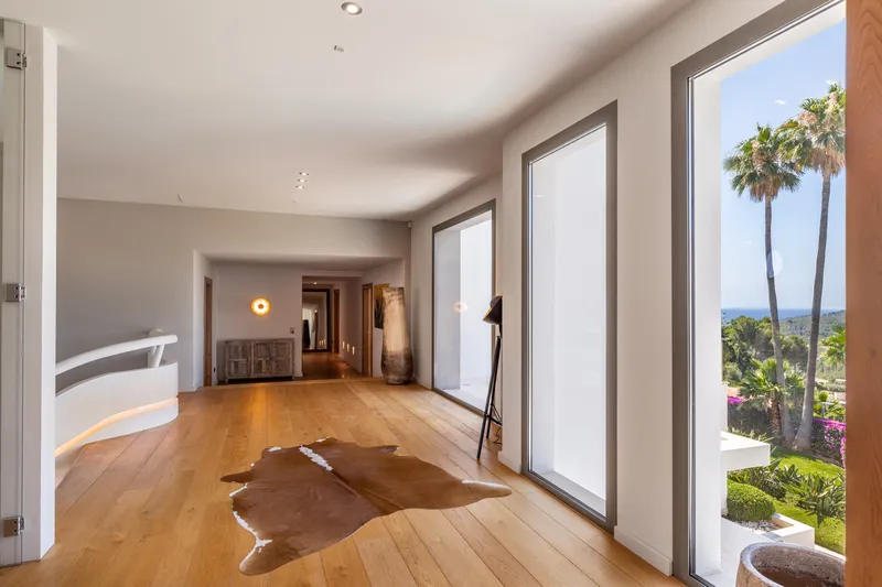 Elegant Luxury Villa for Sale in Son Vida — photo 6