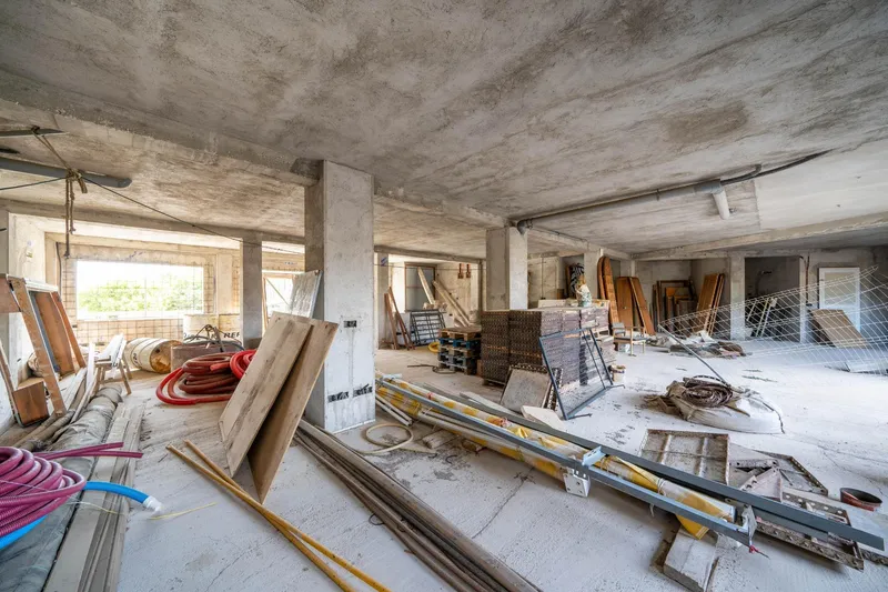 Building under construction in Maria de la Salud — photo 7