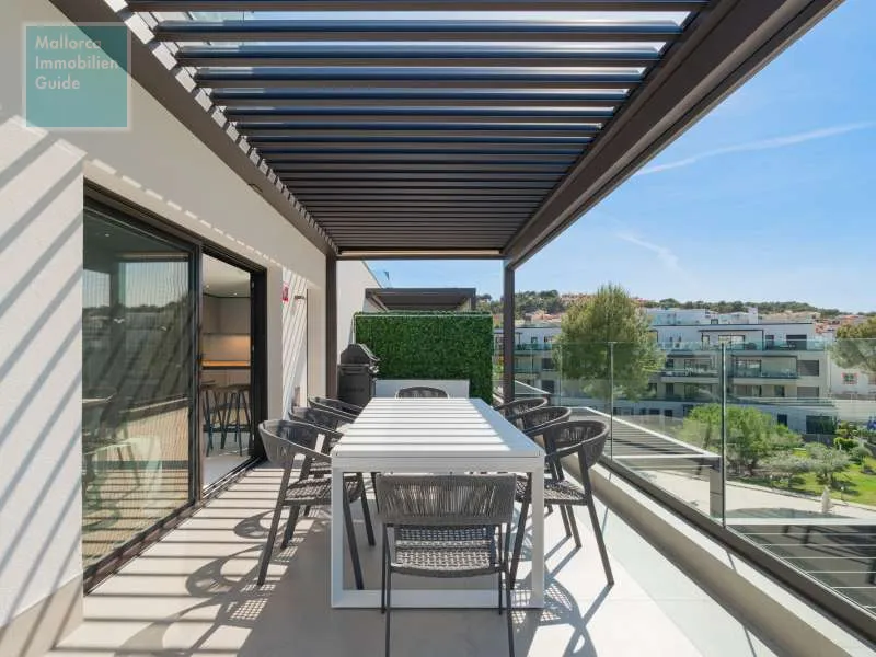 Santa Ponsa, luxurious penthouse with private rooftop pool — photo 10