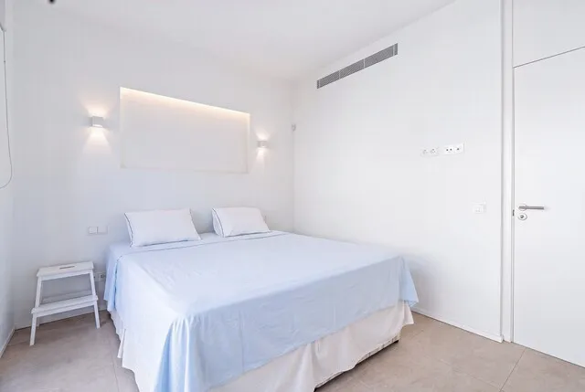 Duplex penthouse with terrace for sale in Santa Catalina, Palma — photo 9