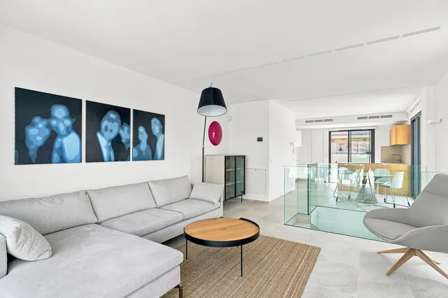 Duplex penthouse with rooftop pool for sale in Playa de Palma, Mallorca — photo 4