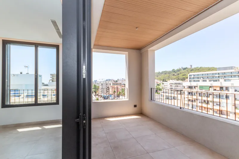 Excellent new-build penthouse with rooftop terrace and private pool in Son Armadams — photo 9