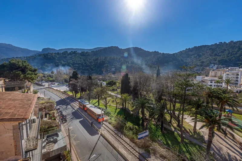 Modern apartment with terrace and tourist rental licence in Port de Sóller — photo 4
