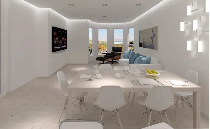 Apartment of 120 m2 in Palma de Mallorca on the first line of the sea — photo 1