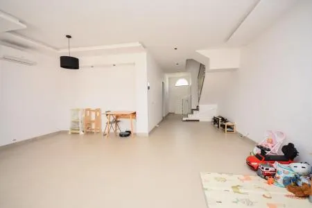 House - Sencelles (Biniali), Built Surface 227m2, 4 Bedrooms, 3 Bathrooms, Pool — photo 9