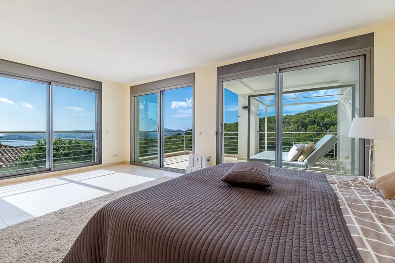 Luxury villa in Costa d'en Blanes with sea views — photo 11