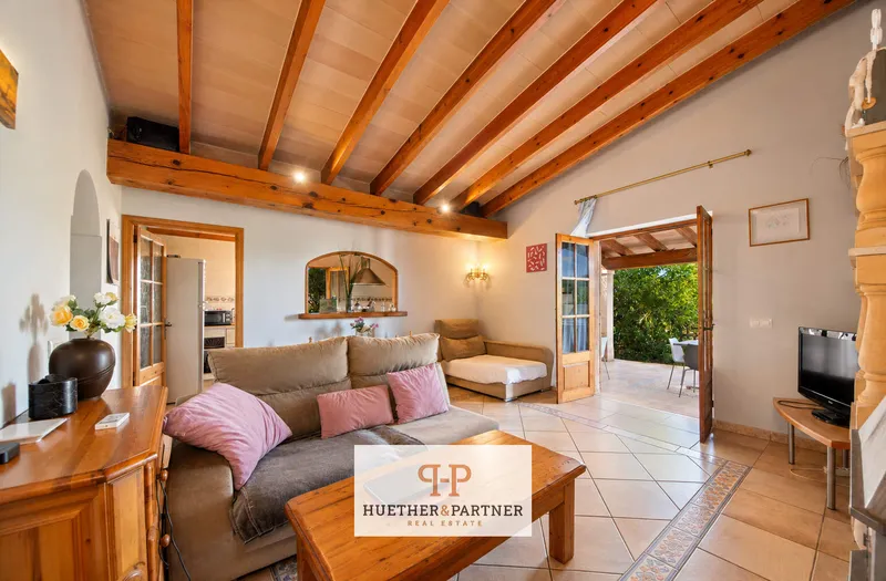 Self-sufficient 3,551 m² finca with 3 bedrooms, terrace and pool for sale — photo 6