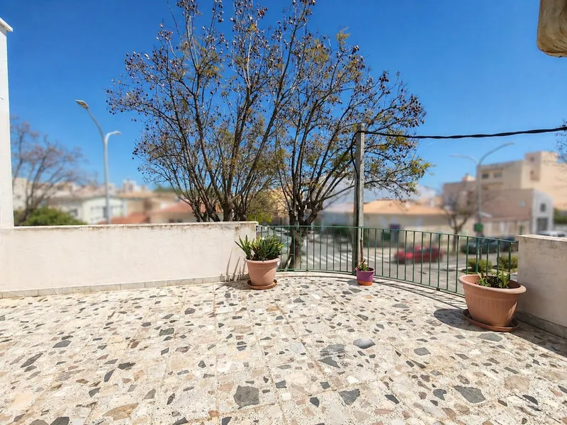 Potential 1st floor of 221m2 in Inca with terraces and private garage. — photo 4