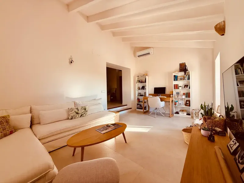 This stylishly modernized penthouse is located in the heart of Artà's old town. — photo 7