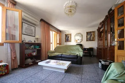 House and local in Cala Bona — photo 1