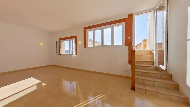 A Home on the Mediterranean—With a Stunning View — photo 3