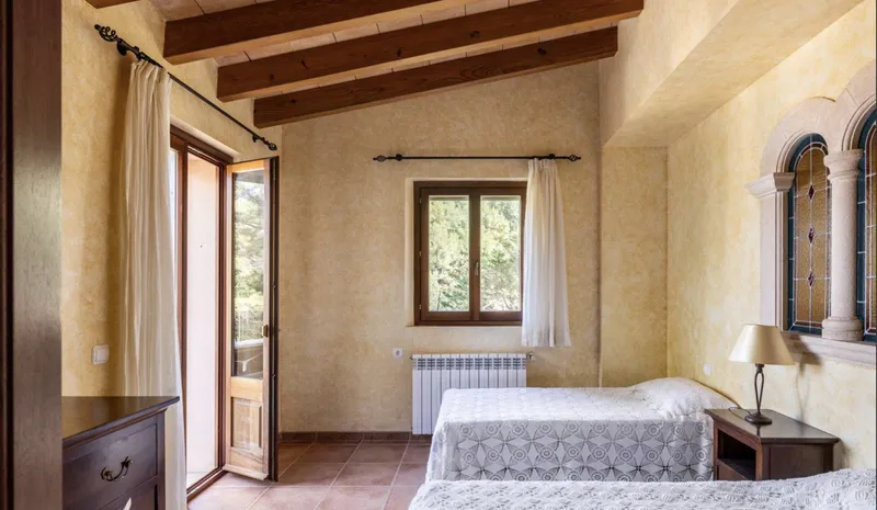 Villa in Deia with stunning views of the bay and direct access to the sea — photo 10