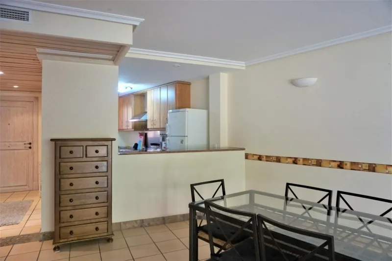 Row house within walking distance to the beach in Santa Ponsa — photo 9