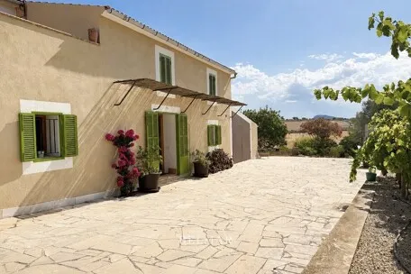 Charming finca in a quiet location in Sant Llorenç — photo 1