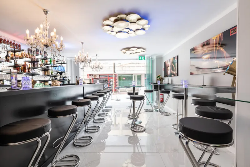 For Sale! Newly Renovated Bar with Terrace and Licence in Most Wanted Area of Magaluf — photo 5