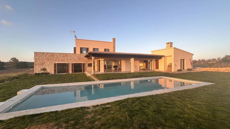 Finca/Country House for sale in Ses Salines, Mallorca — photo 2