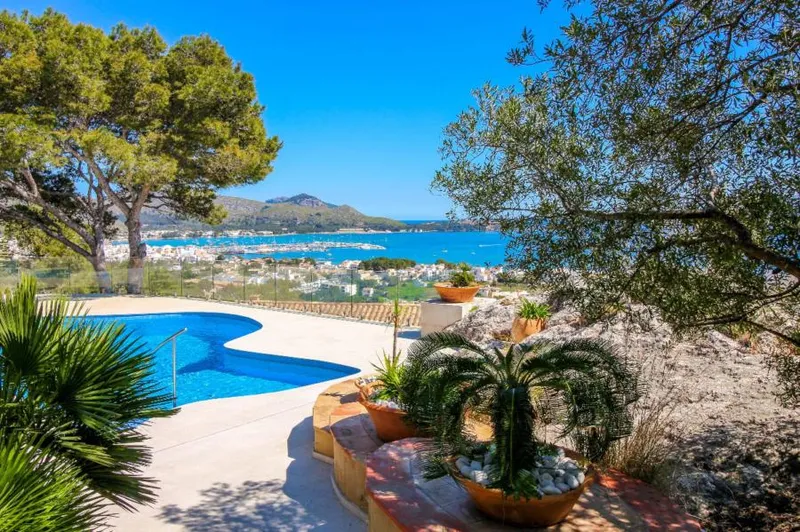 Sold by our company.- The most amazing sea views in Puerto Pollensa — photo 10