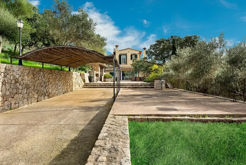 Magnificent detached house for rent in one of the most sought-after and exclusive areas around Palma: Esta — photo 1