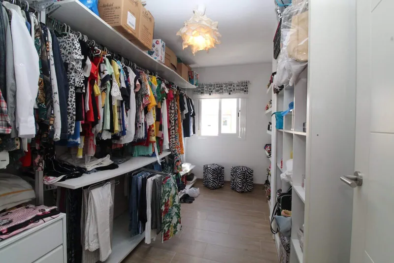 Renovated 120m² Maisonette with 5 bedrooms and terrace for sale — photo 9