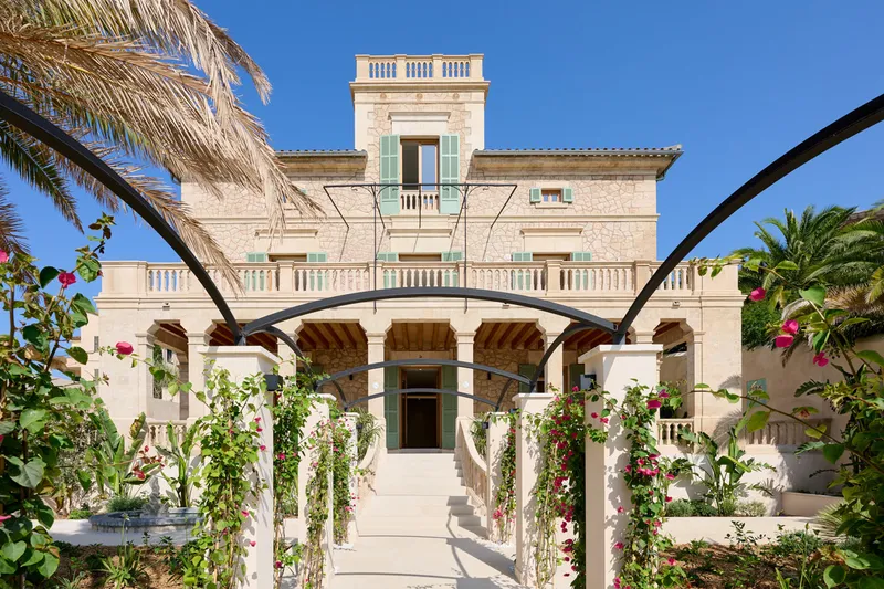 Unique 19th-century manor house in El Terreno - Marcel Remus Real Estate — photo 2