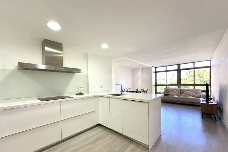 Bright apartment near the beach in Foners Palma — photo 9