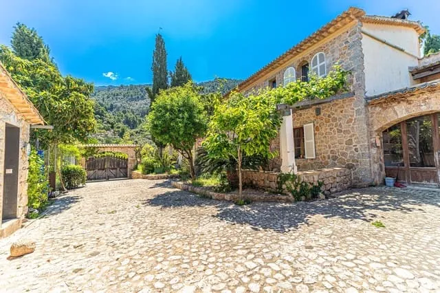 Finca/Country House for rent in Sóller, Mallorca — photo 2