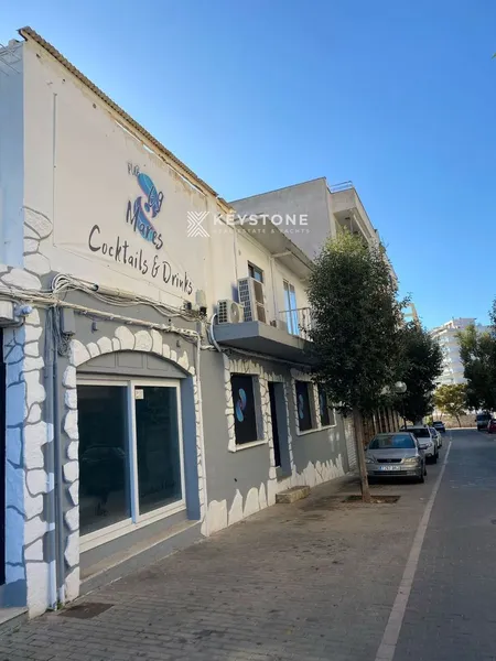 Commercial premises — photo 1