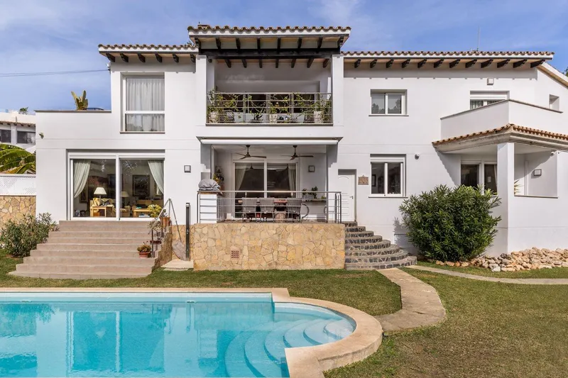 Modern villa close to the beach in Costa de la Calma — photo 8