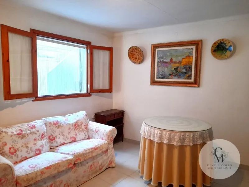 House with large patio and four bedrooms for sale in the old town of Pollença — photo 1