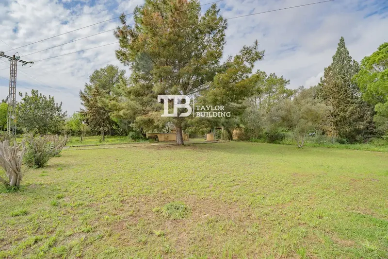Taylor Building presents this beautiful finca with Mallorcan character with all documentation in order, located a short distance from the painter — photo 8