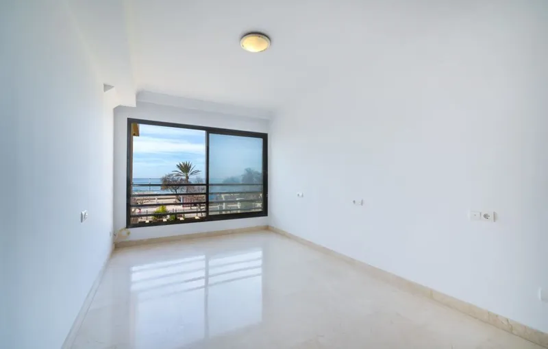 Palma de Mallorca Apartment Middle Floor — photo 11