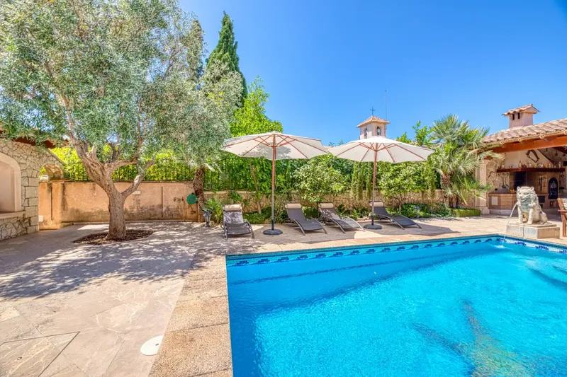 This detached villa is located in the village of Es Capdella, on the southwest coast of Mallorca, an area that has become increasingly — photo 9
